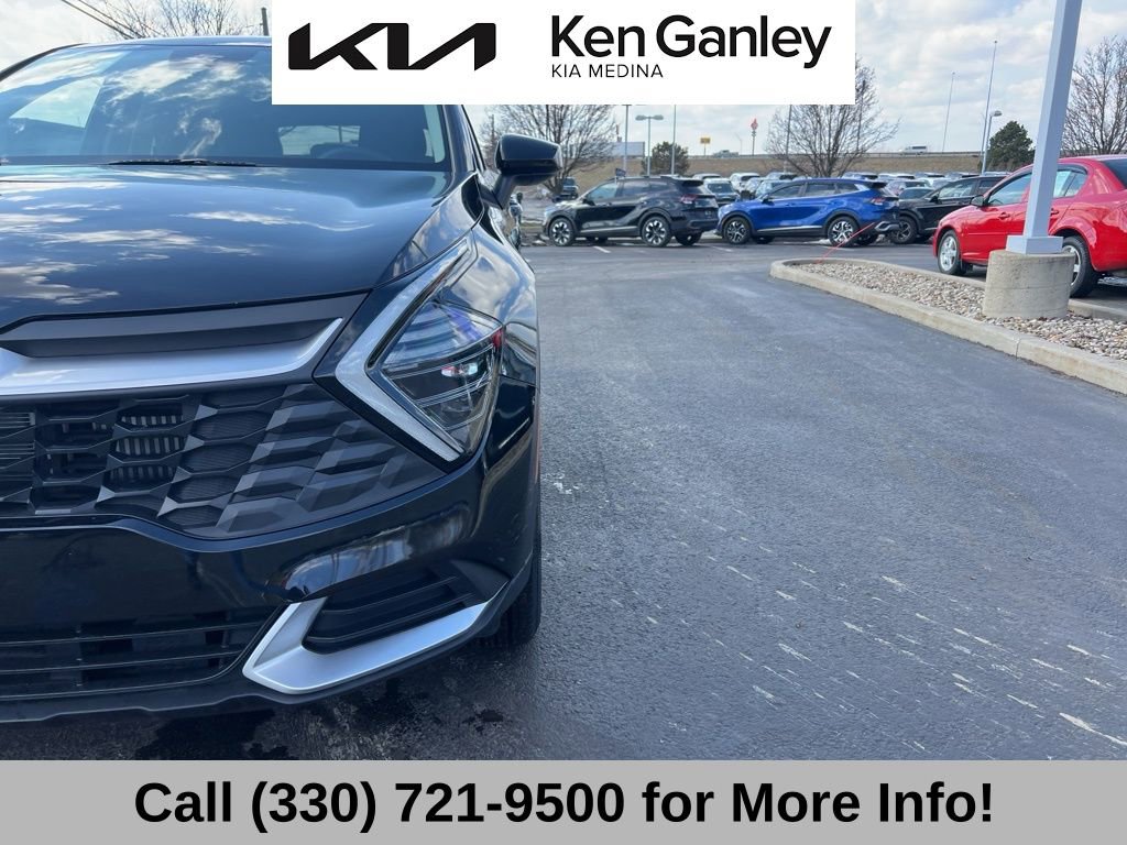Certified 2025 Kia Sportage LX image 21