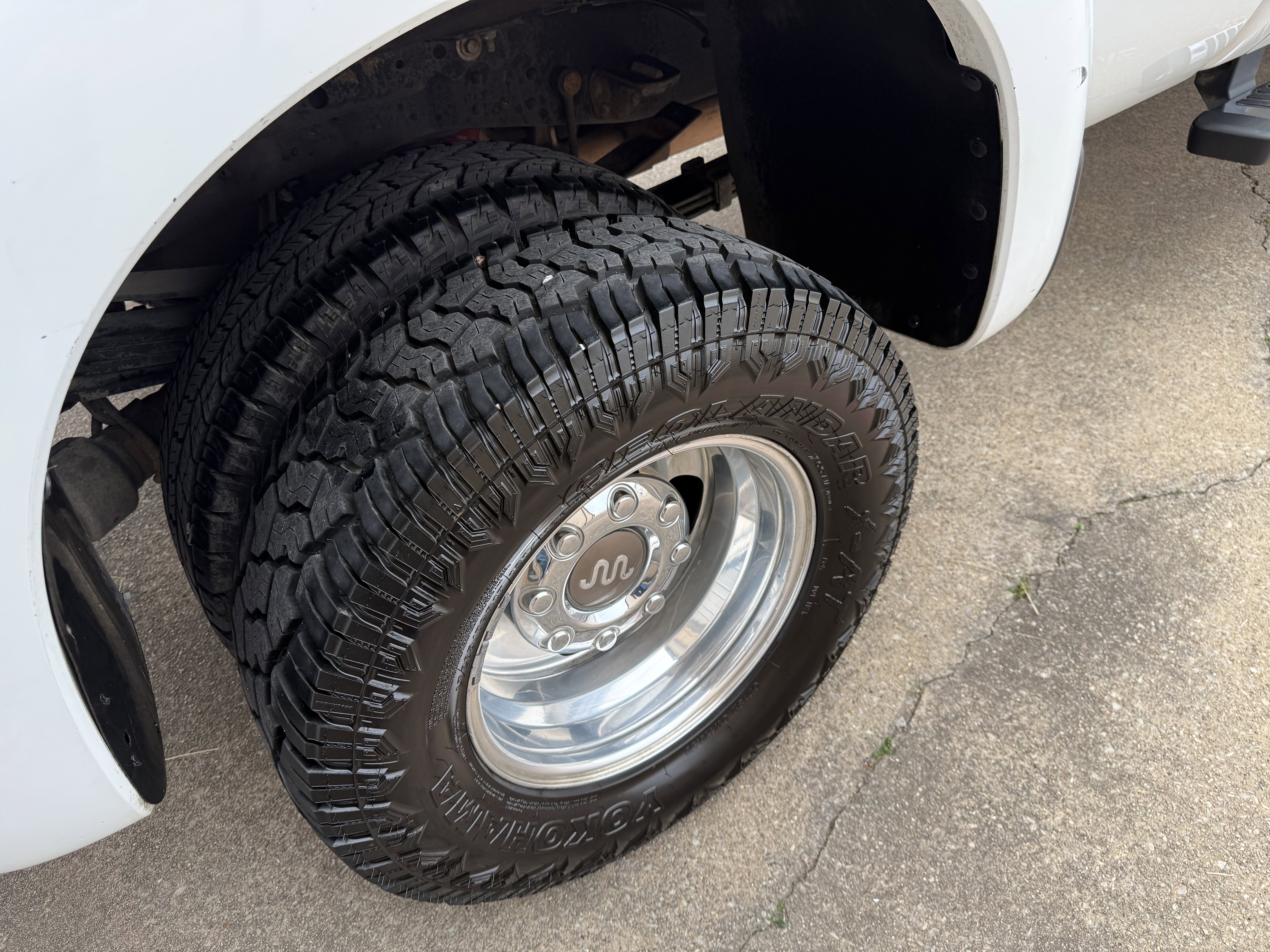 Used 2016 Ford F350 King Ranch w/ King Ranch w/Chrome Package image 38