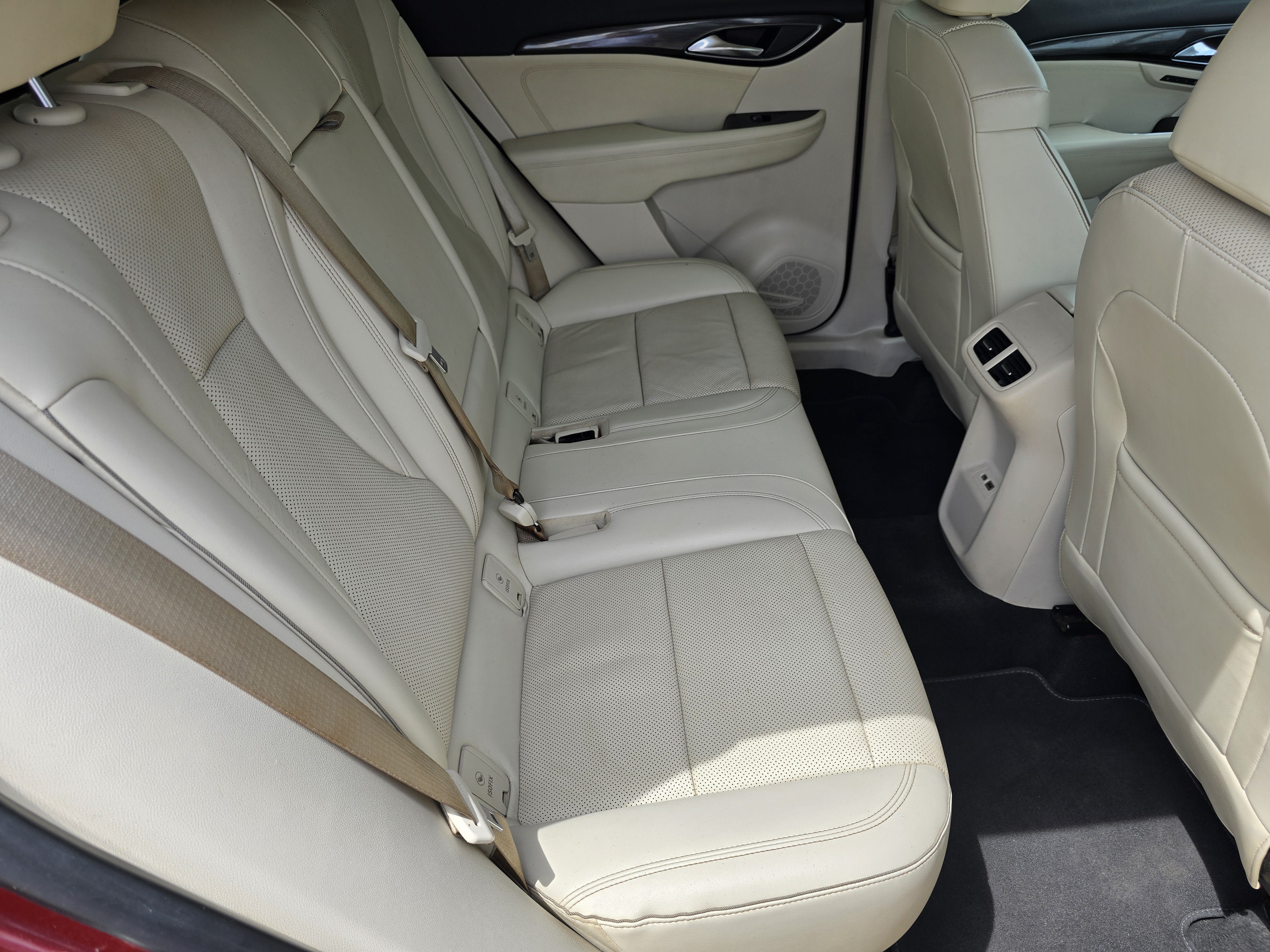 Used 2023 Buick Envision Essence w/ Premium Seat Package FWD image 29