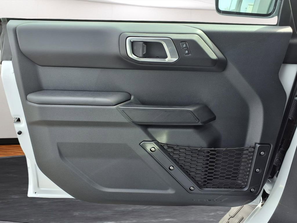 New 2026 Ford Bronco Outer Banks image 16