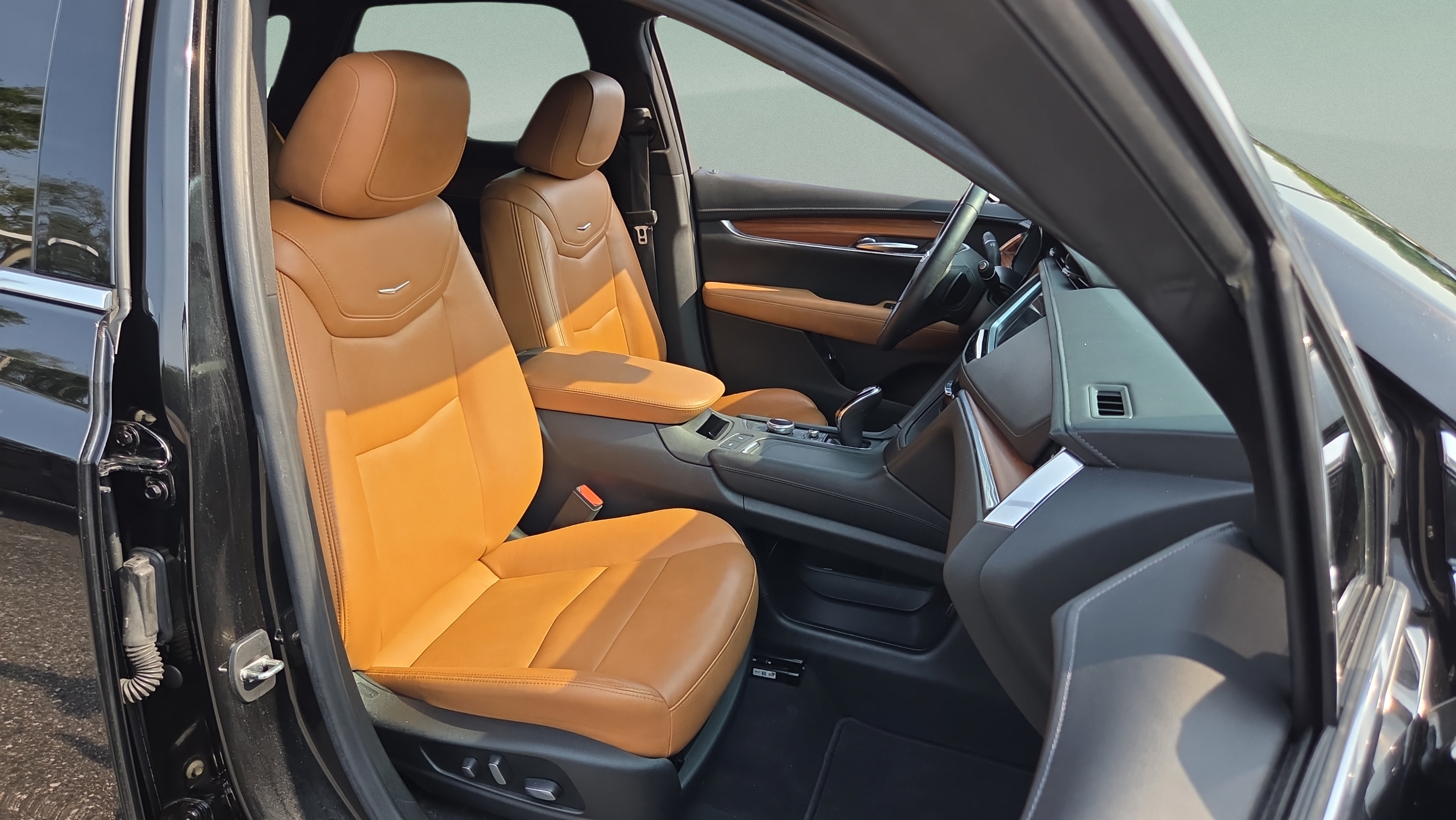 Used 2021 Cadillac XT5 Premium Luxury FWD image 15