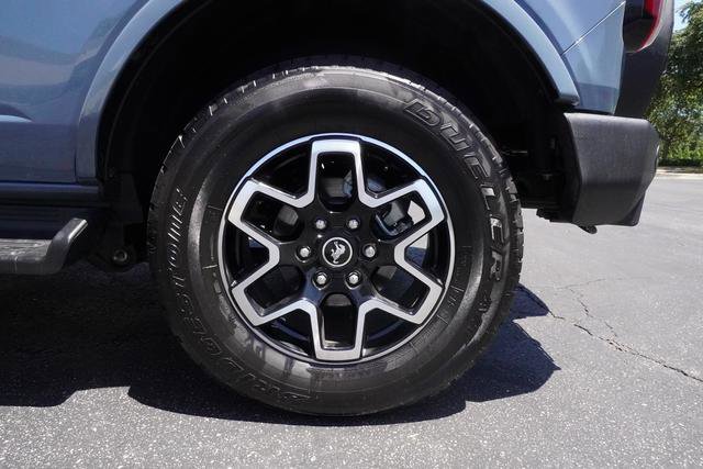 Used 2025 Ford Bronco Outer Banks AWD/4WD image 37