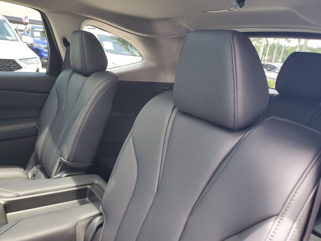 Used 2024 Acura MDX FWD image 11