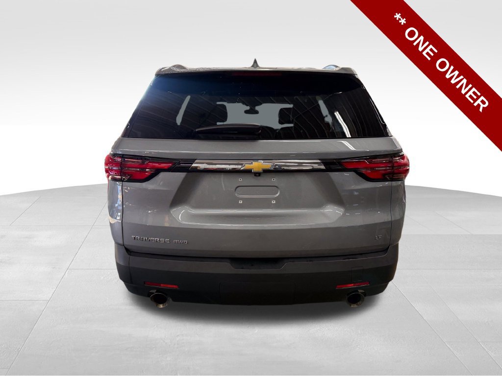 Used 2023 Chevrolet Traverse LT w/ LPO, Cargo Package AWD/4WD image 4