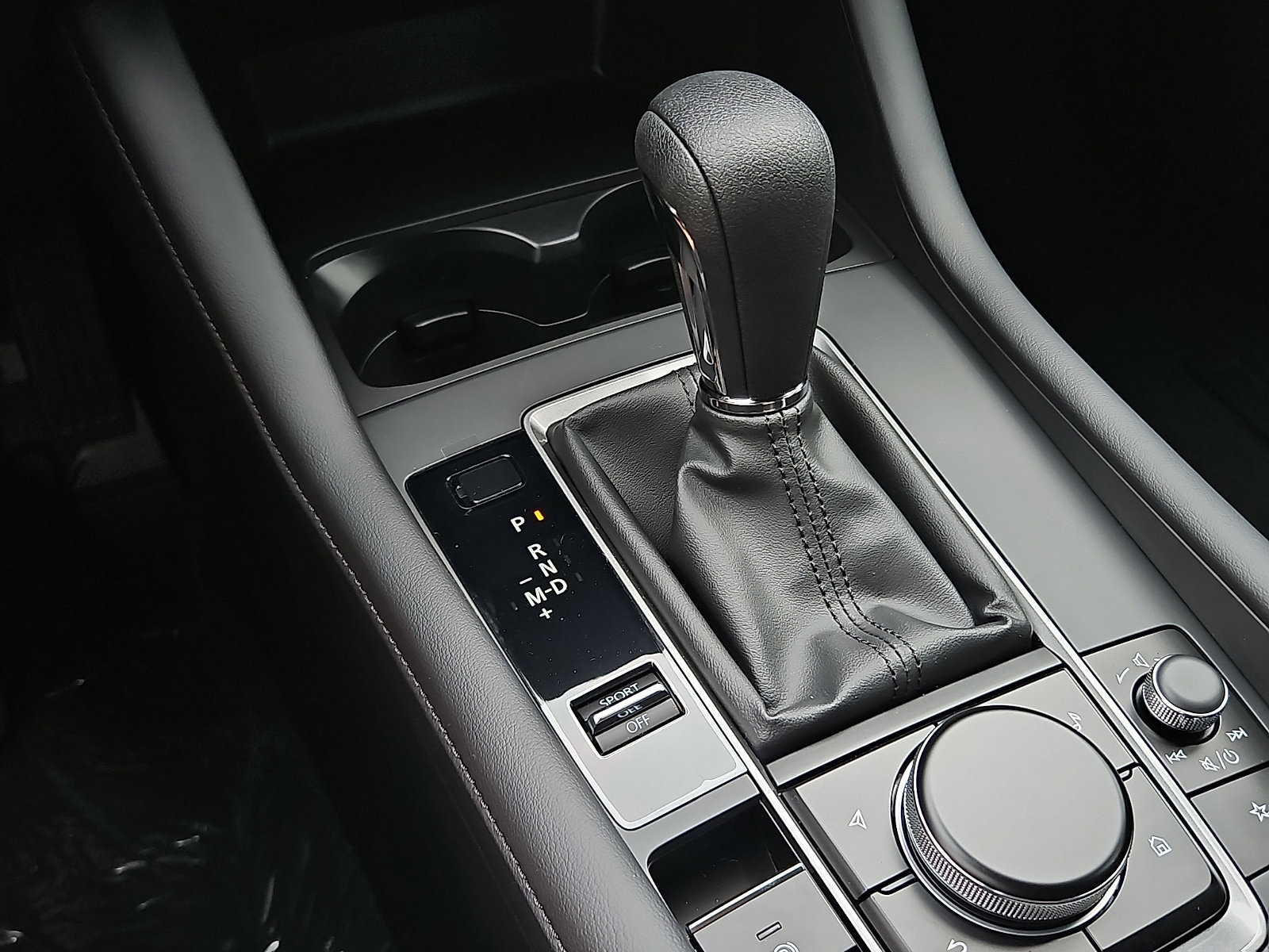 New 2026 MAZDA MAZDA3 s FWD image 12