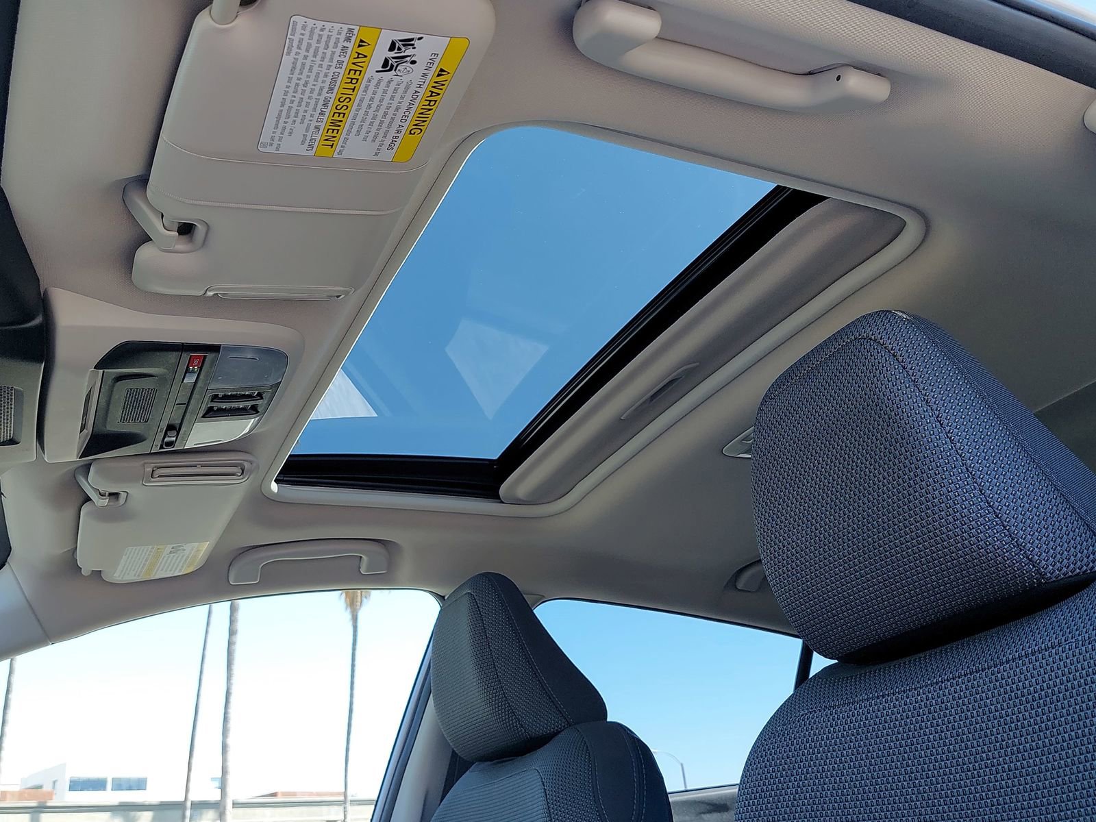 Certified 2024 Subaru Crosstrek 2.0i Premium image 28