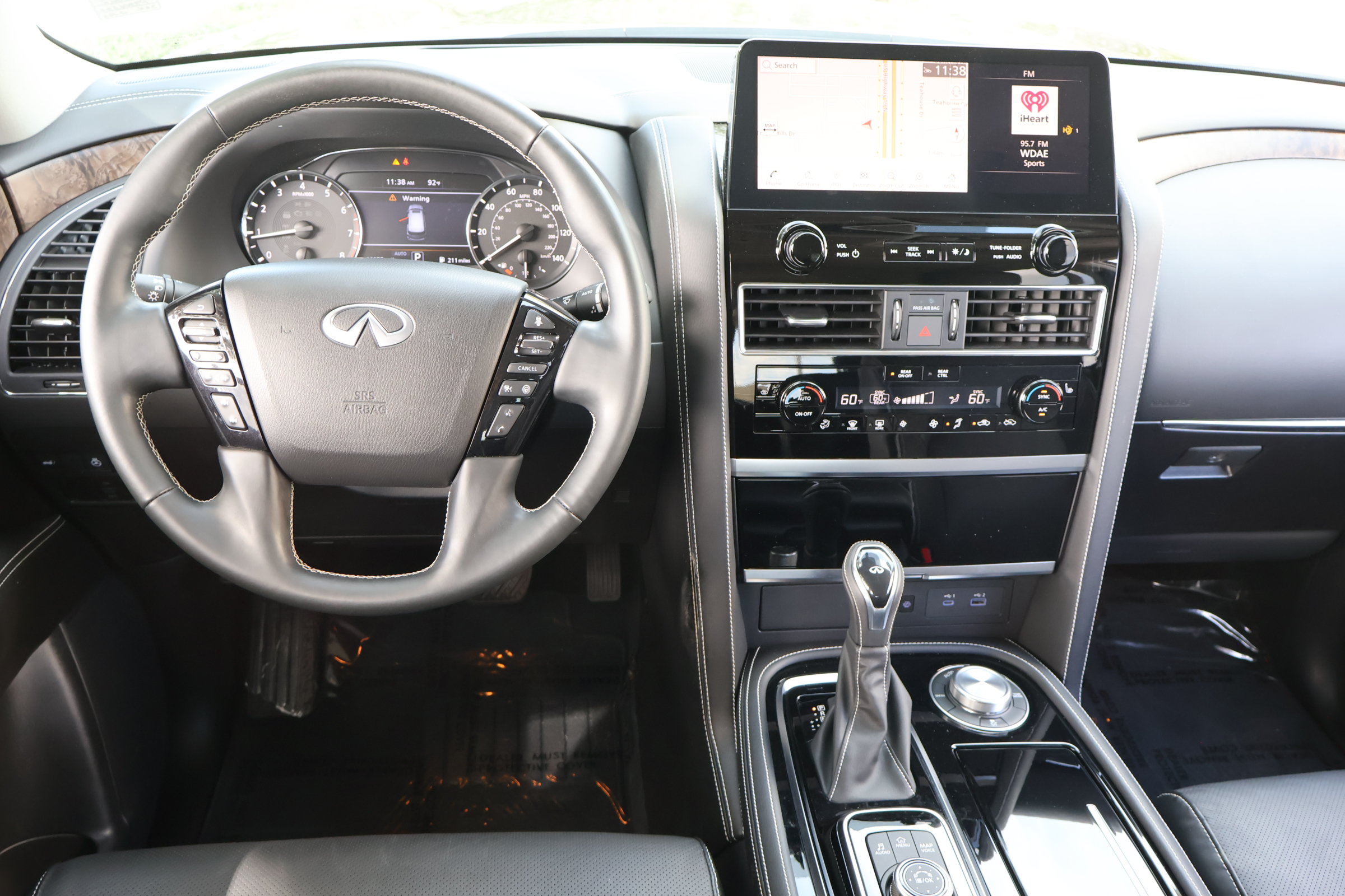 Used 2023 INFINITI QX80 Premium Select w/ Cargo Package AWD/4WD image 20