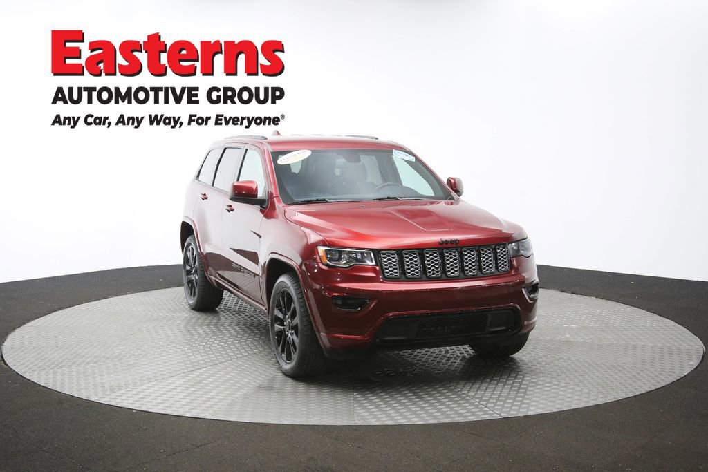 Used 2021 Jeep Grand Cherokee Laredo X image 49