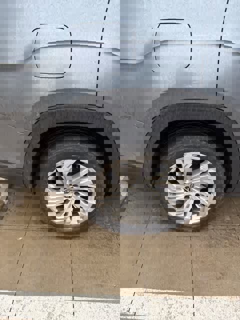 Certified 2023 Volkswagen Atlas SE image 5