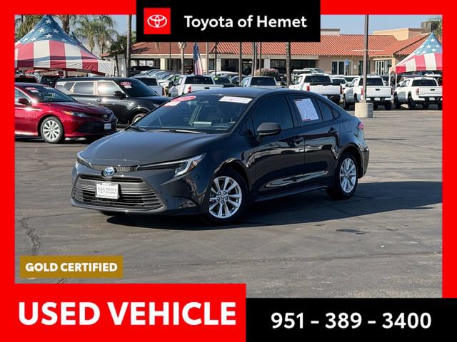 Used 2025 Toyota Corolla LE