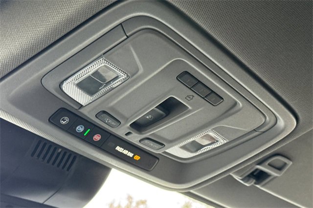 Used 2025 GMC Sierra 2500 Denali image 24