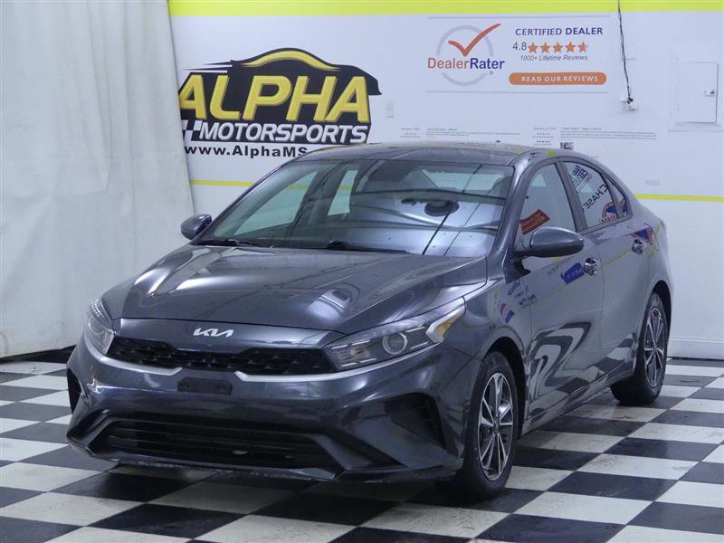 Used 2023 Kia Forte LXS image 4