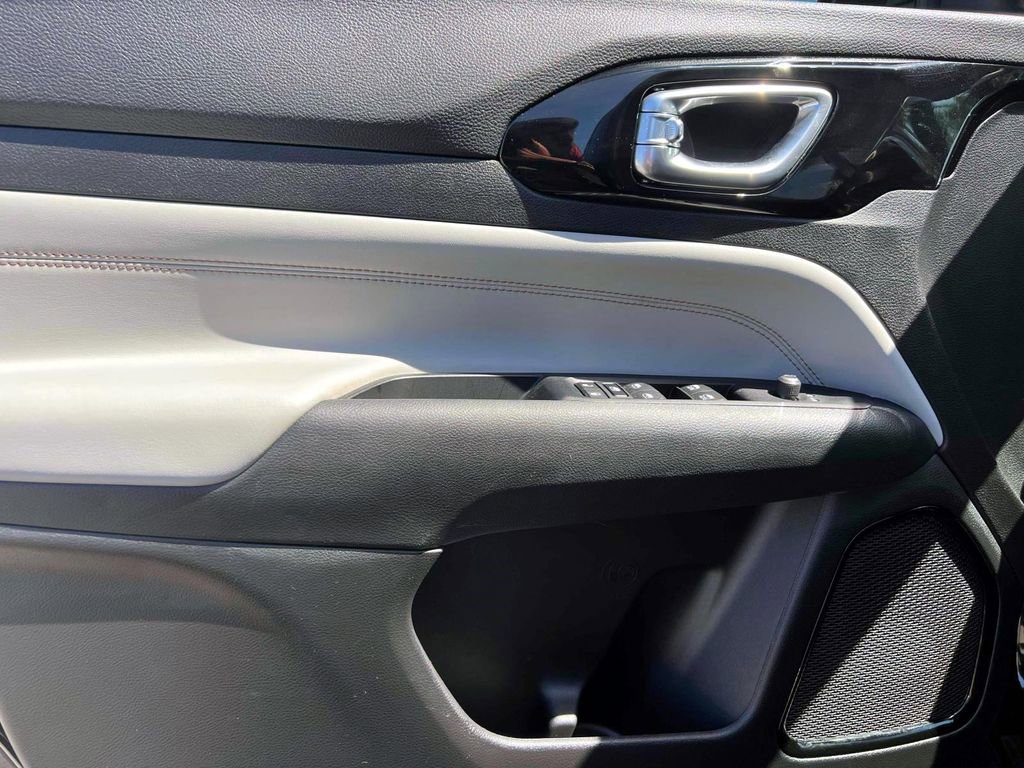 Certified 2022 Jeep Compass Limited image 15