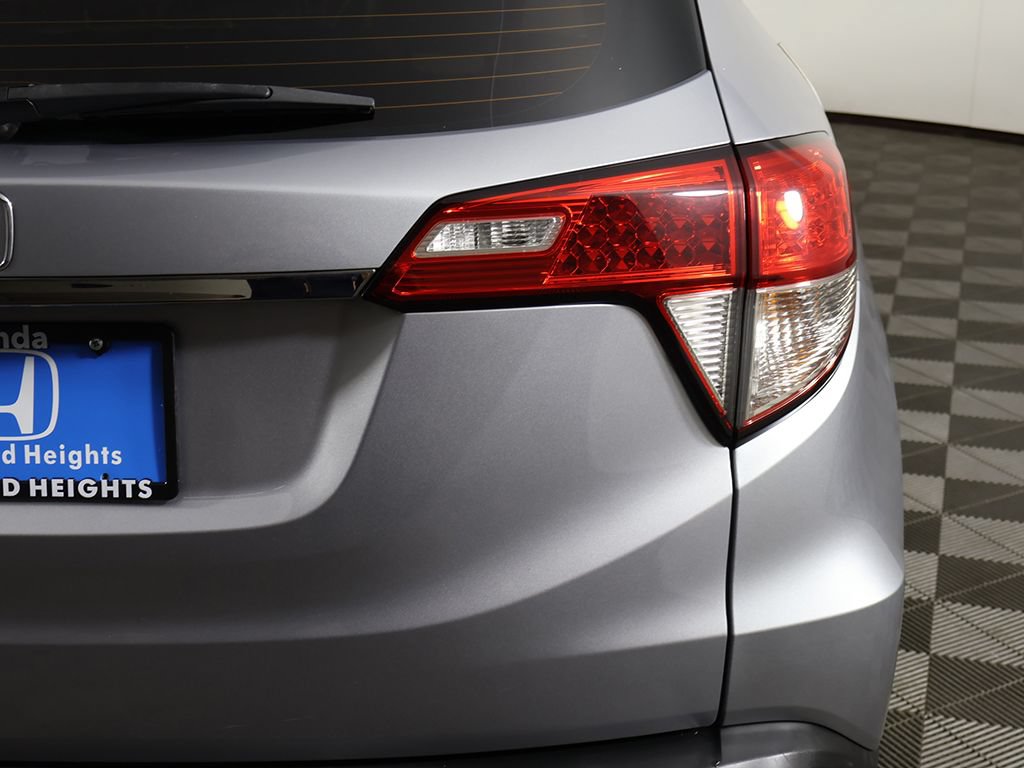 Used 2022 Honda HR-V LX image 11