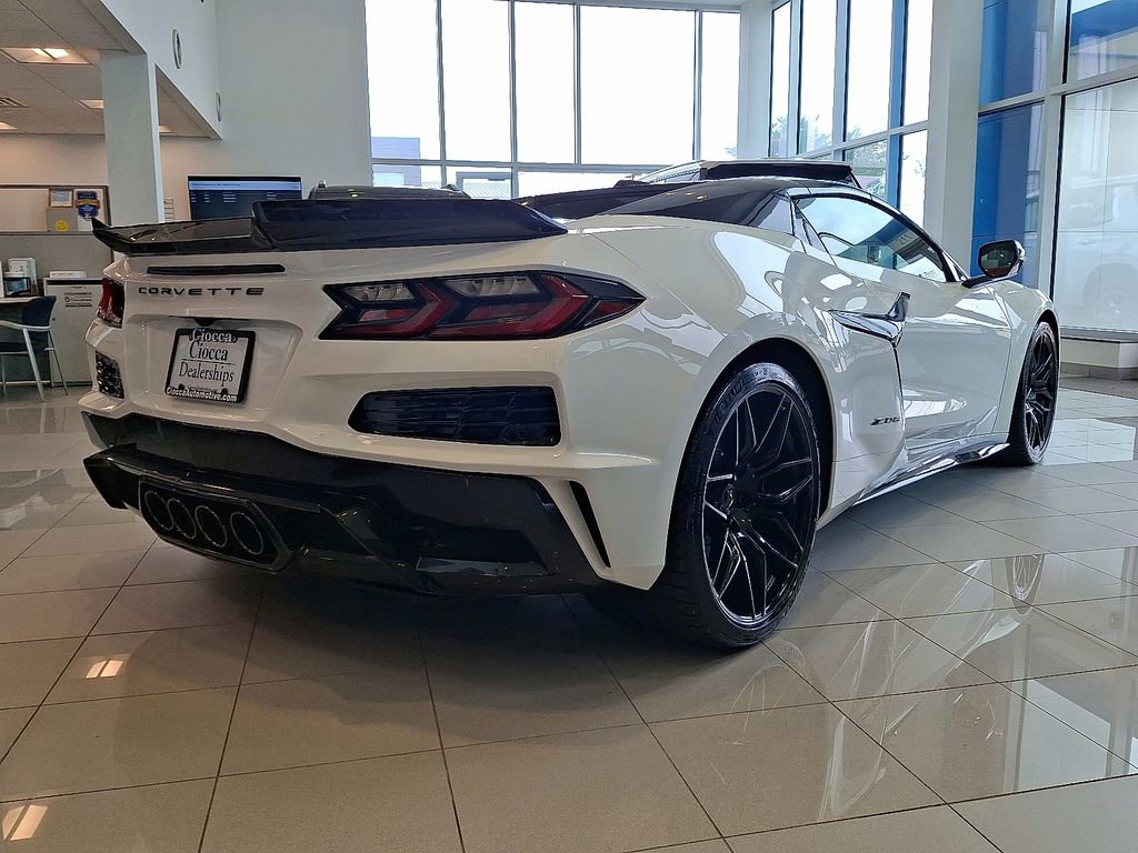 New 2025 Chevrolet Corvette Z06 w/ Stealth Interior Trim Package image 8