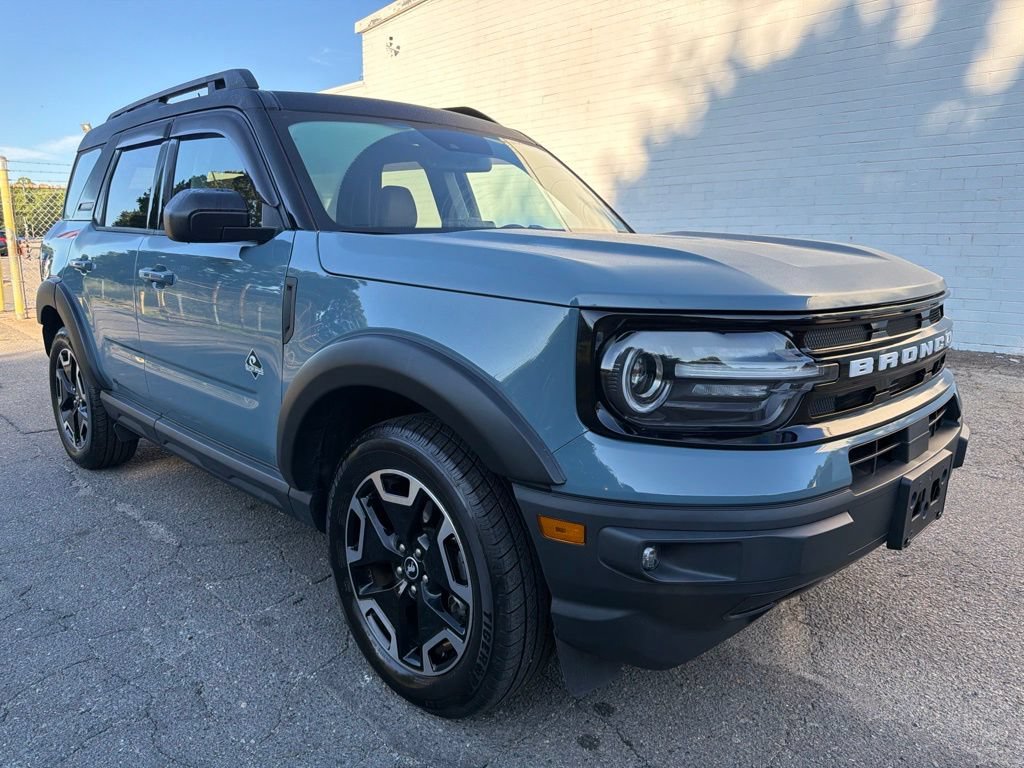 Used 2023 Ford Bronco Sport Outer Banks w/ Tech Package AWD/4WD image 8