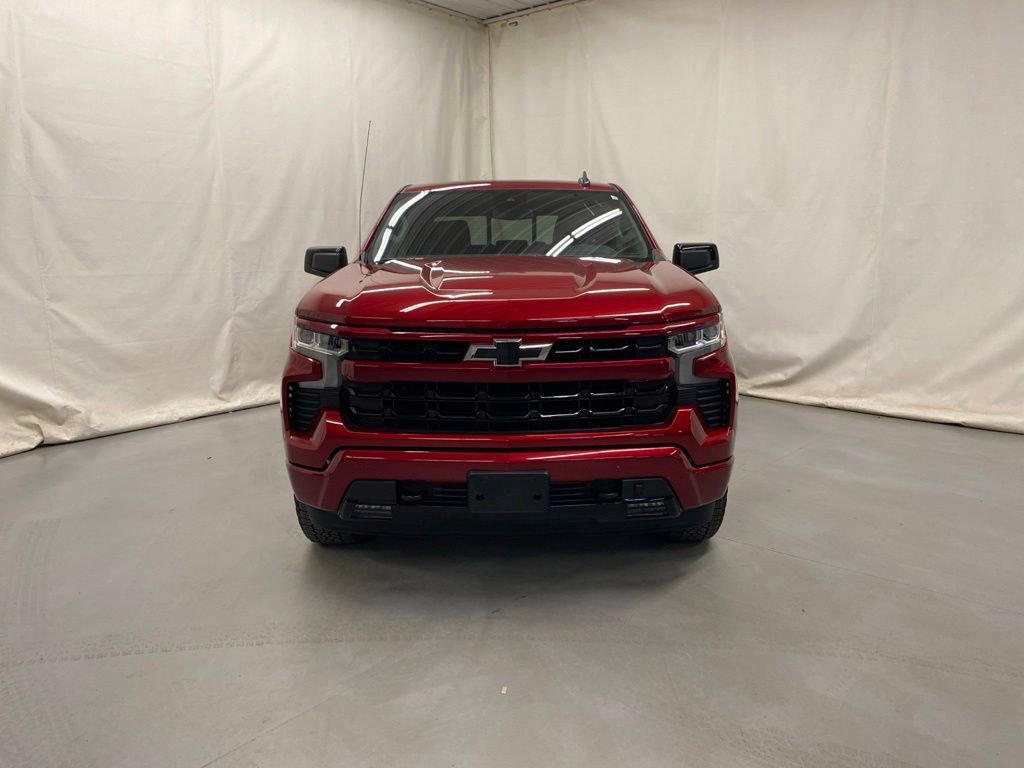 Used 2024 Chevrolet Silverado 1500 RST w/ Convenience Package II AWD/4WD image 3