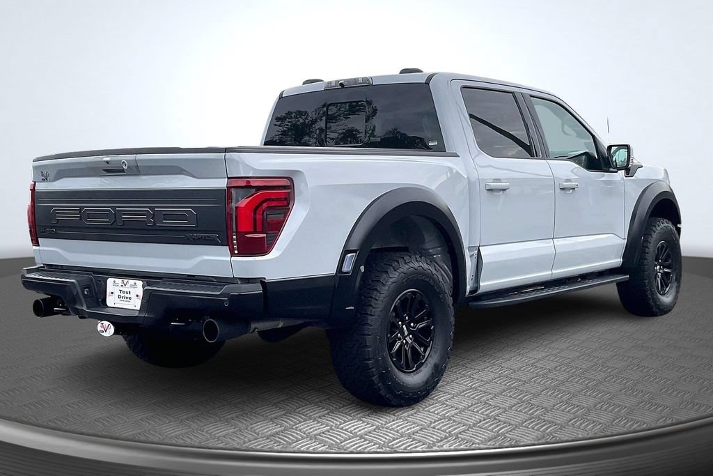 Used 2025 Ford F150 Raptor AWD/4WD image 7