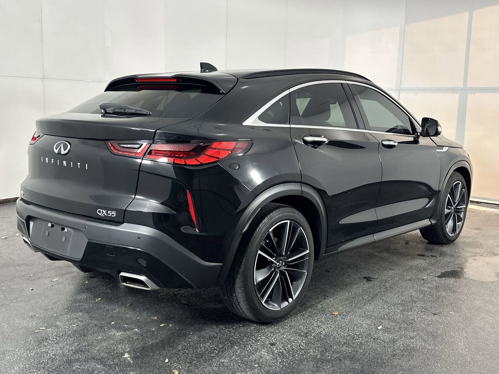 Used 2025 INFINITI QX55 Sensory w/ Lighting Package image 8