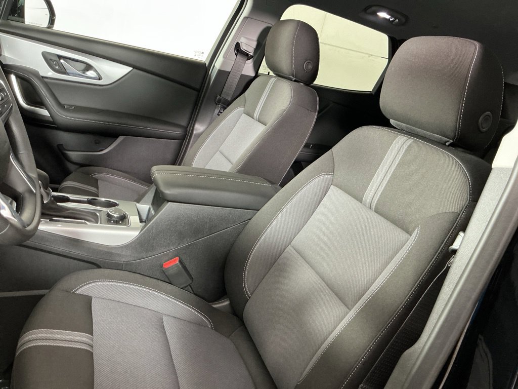 New 2026 Chevrolet Blazer LT w/ Convenience Package AWD/4WD image 4