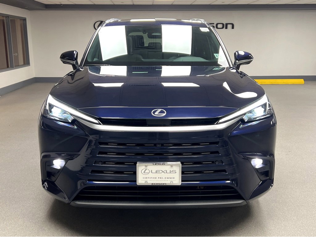 Used 2025 Lexus TX 350 AWD image 2