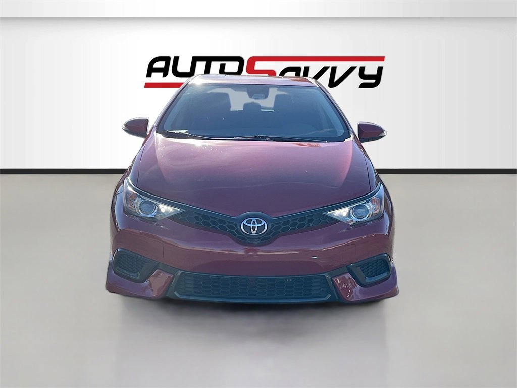 Used 2017 Toyota Corolla iM image 2