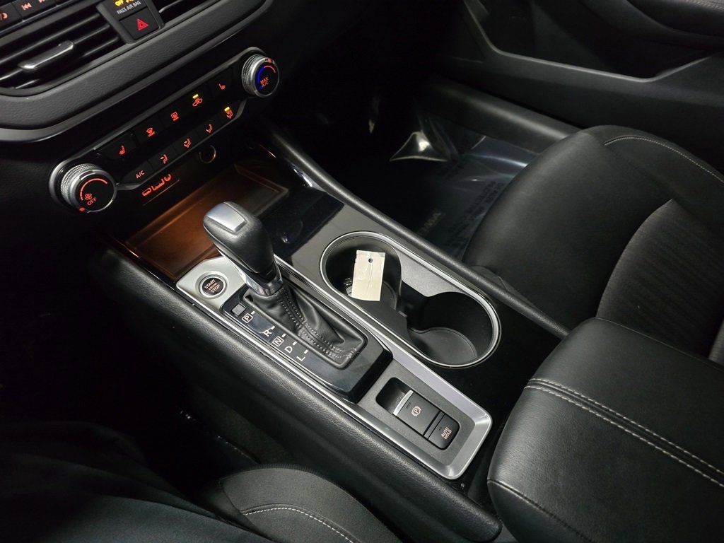 Used 2022 Nissan Altima 2.5 SV w/ SV Premium Package image 29