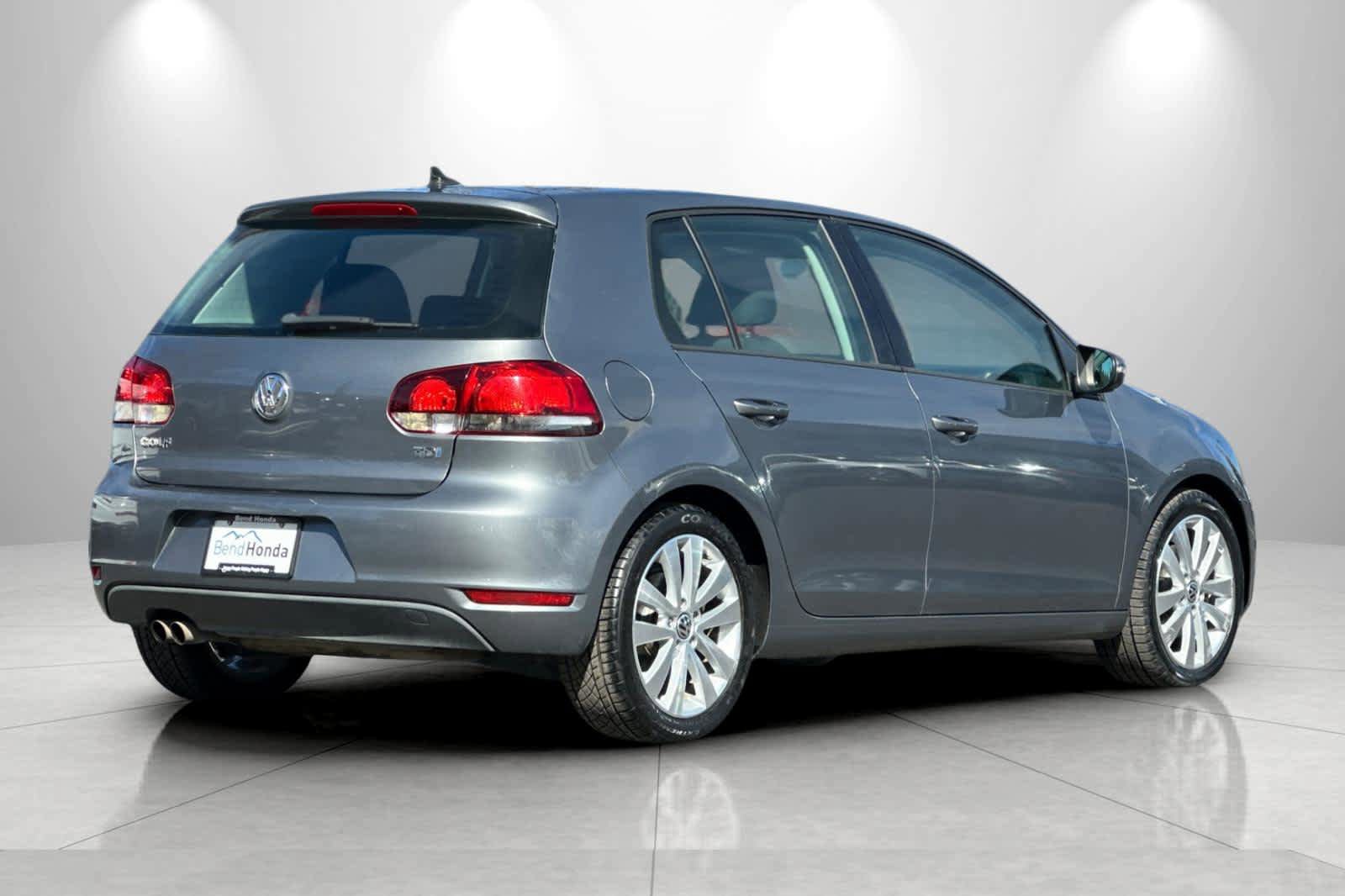 Used 2012 Volkswagen Golf TDI image 2