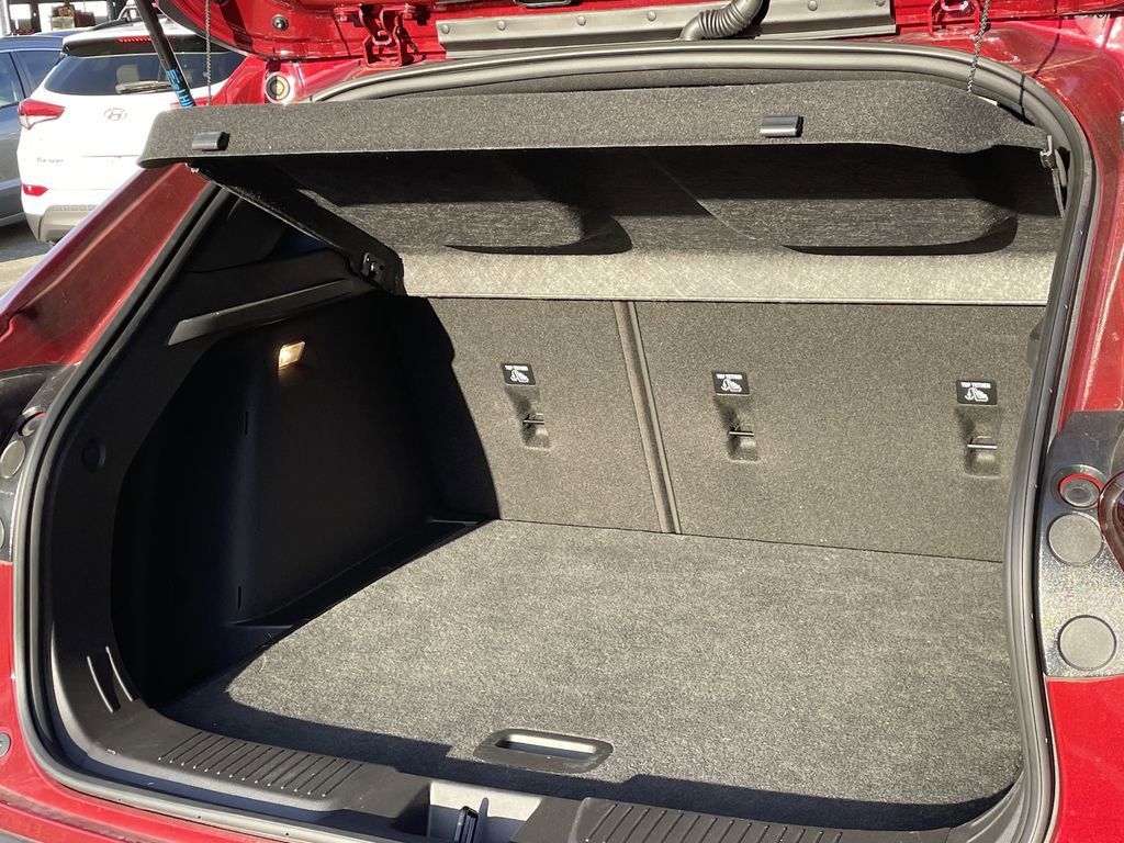 Used 2025 Chevrolet Trax RS w/ Driver Confidence Package image 10