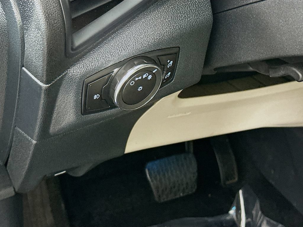 Used 2018 Ford EcoSport Titanium AWD/4WD image 15