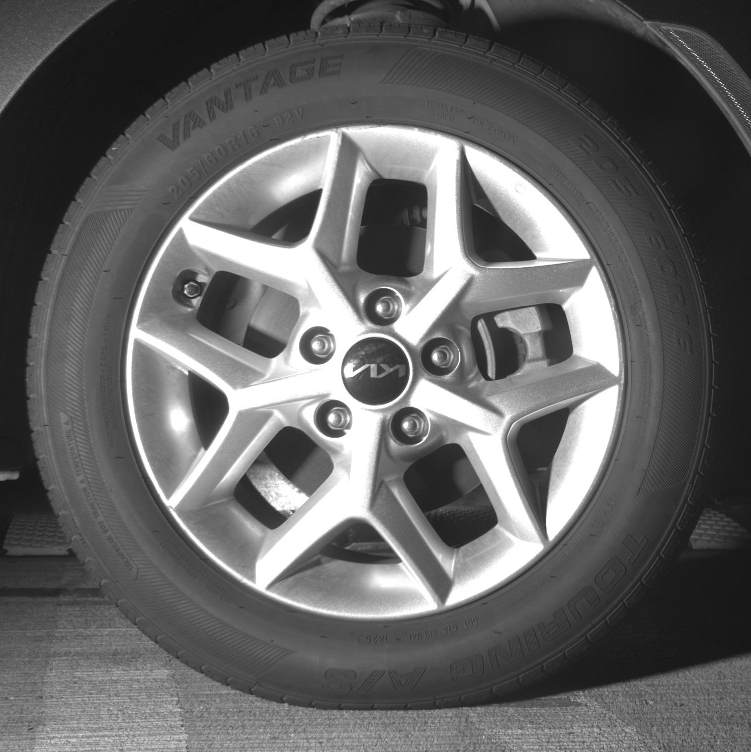 Used 2025 Kia Soul LX w/ LX Technology Package FWD image 13