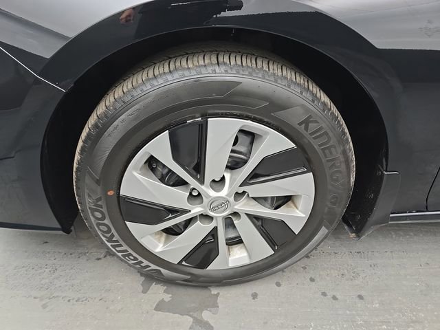 Used 2025 Nissan Altima 2.5 S image 15