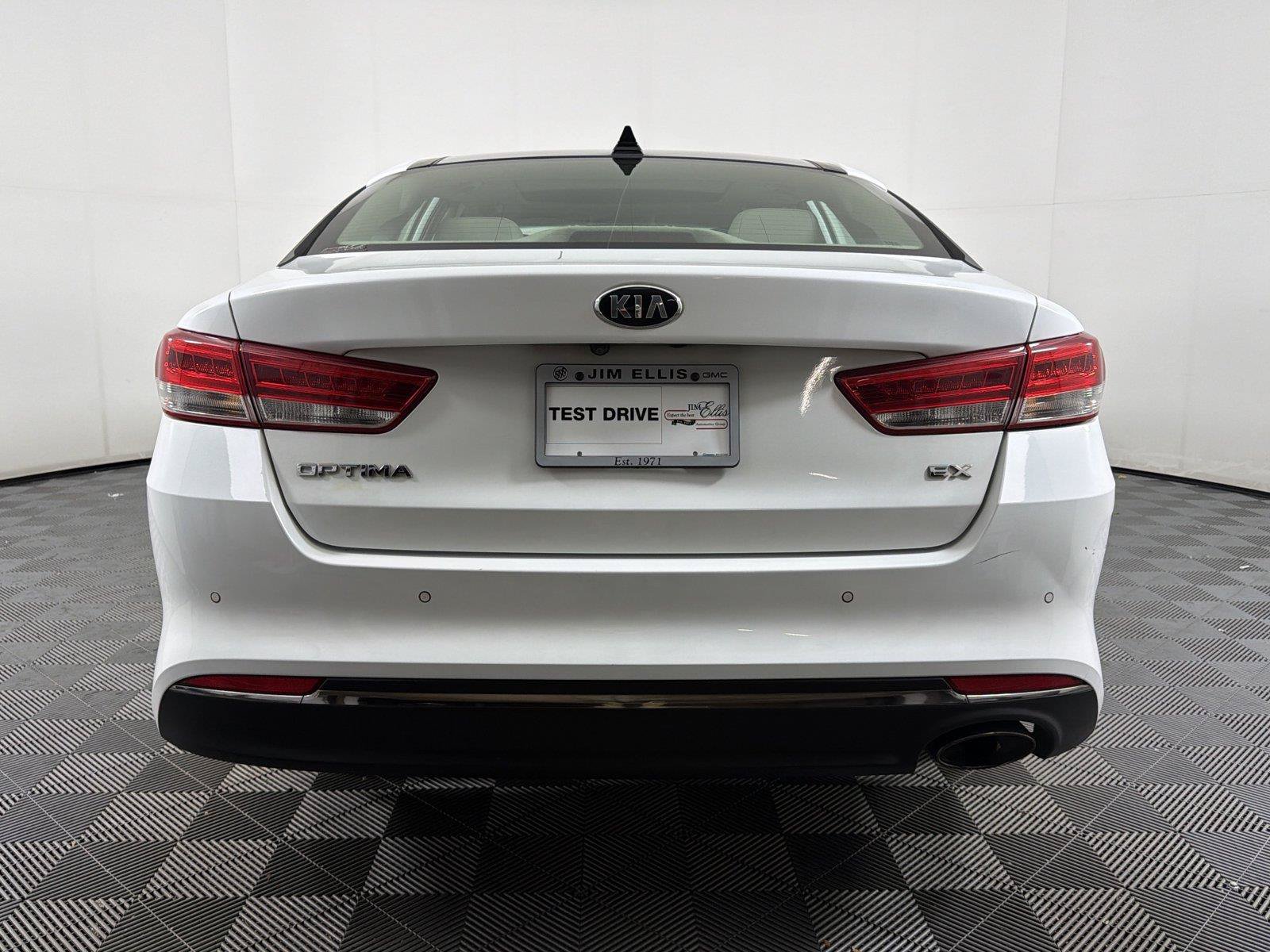 Used 2016 Kia Optima EX w/ Premium Package FWD image 5