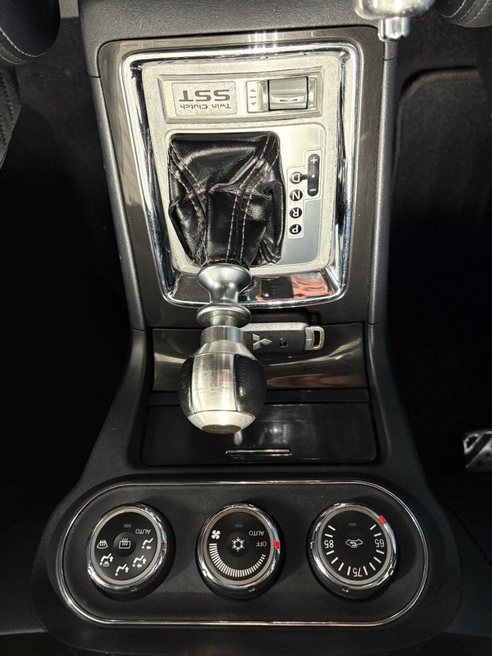 Used 2011 Mitsubishi Lancer Evolution MR image 23