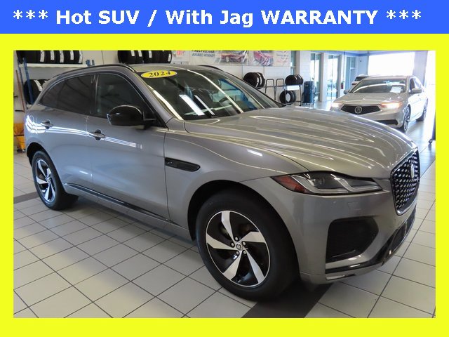 Used 2024 Jaguar F-PACE R-Dynamic S image 1