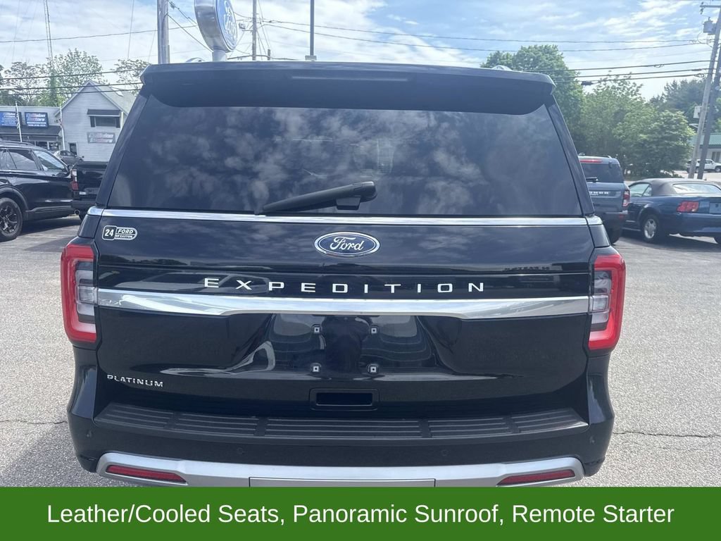 Certified 2023 Ford Expedition Platinum AWD/4WD image 4
