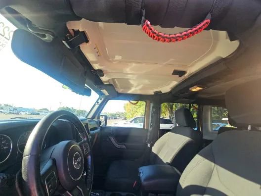 Used 2015 Jeep Wrangler Unlimited Sport w/ Quick Order Package 24S AWD/4WD image 8