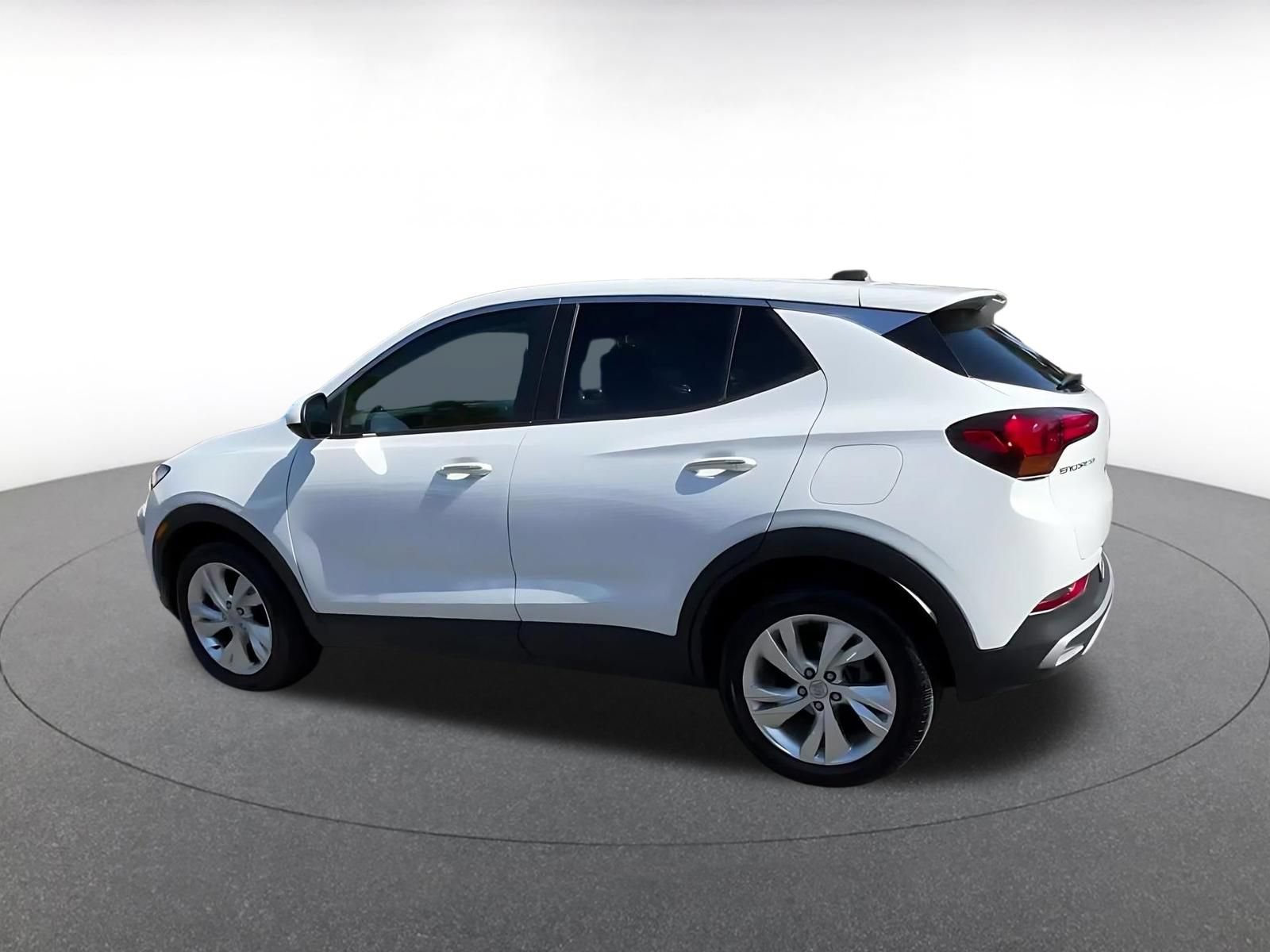 Used 2025 Buick Encore GX Preferred FWD image 10