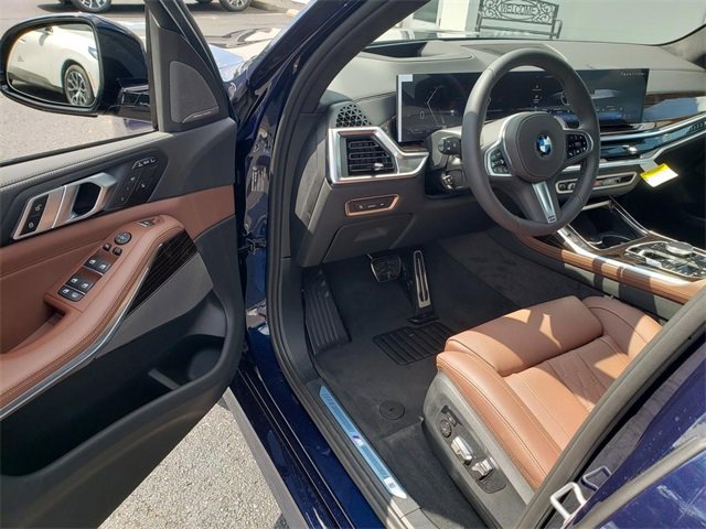New 2026 BMW X7 xDrive40i w/ M Sport Package image 10
