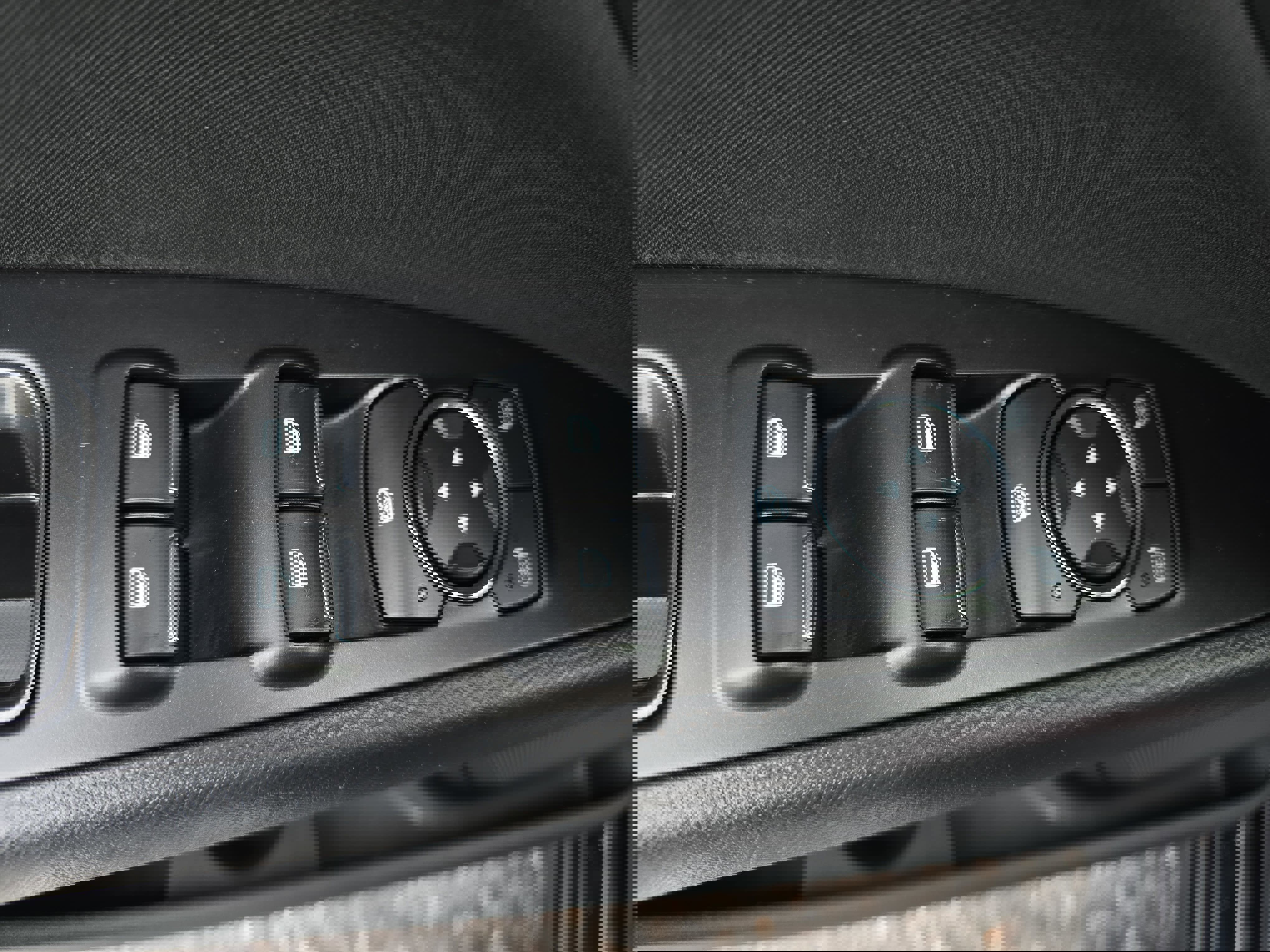 Used 2017 Ford Fusion SE w/ Fusion SE Technology Package image 27