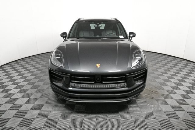 New 2026 Porsche Macan image 37