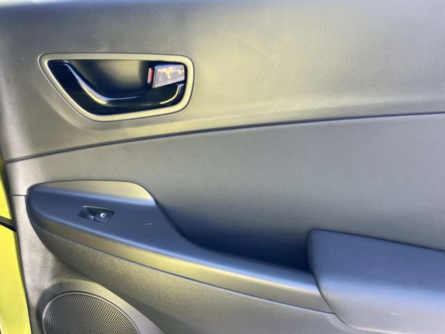 Used 2019 Hyundai Kona Limited image 18