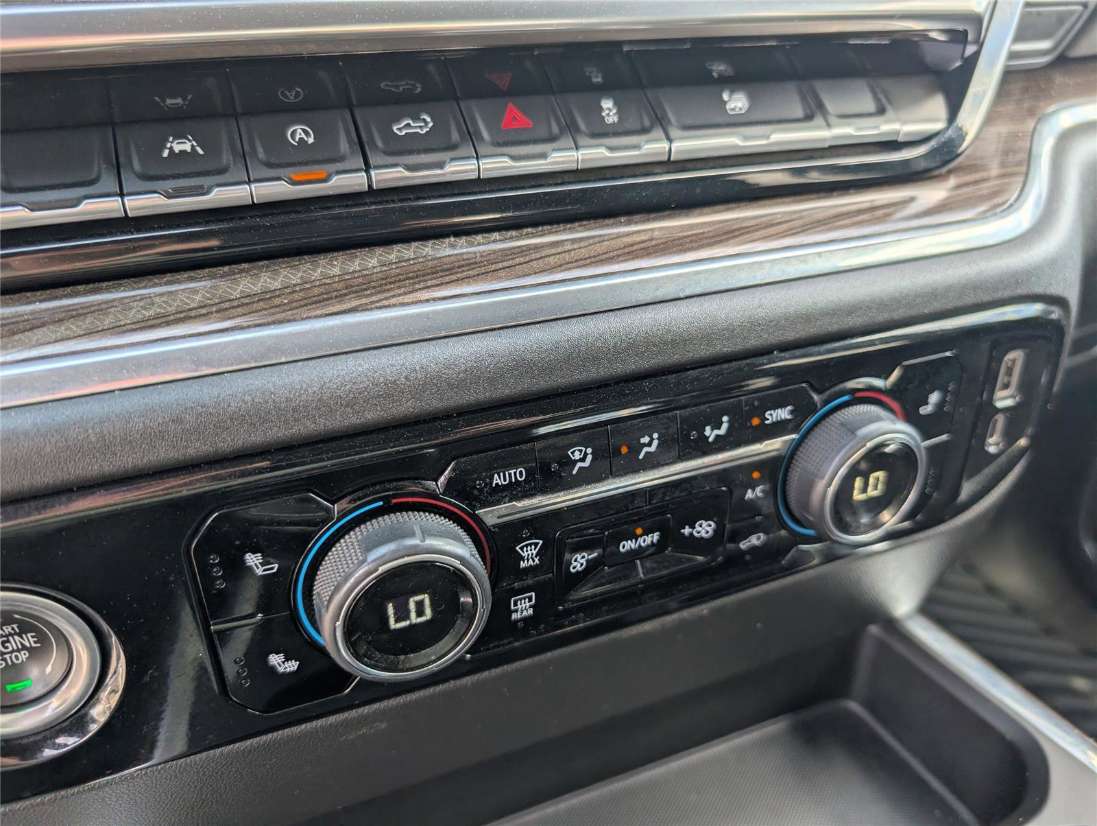 Used 2023 Chevrolet Silverado 1500 LT image 18