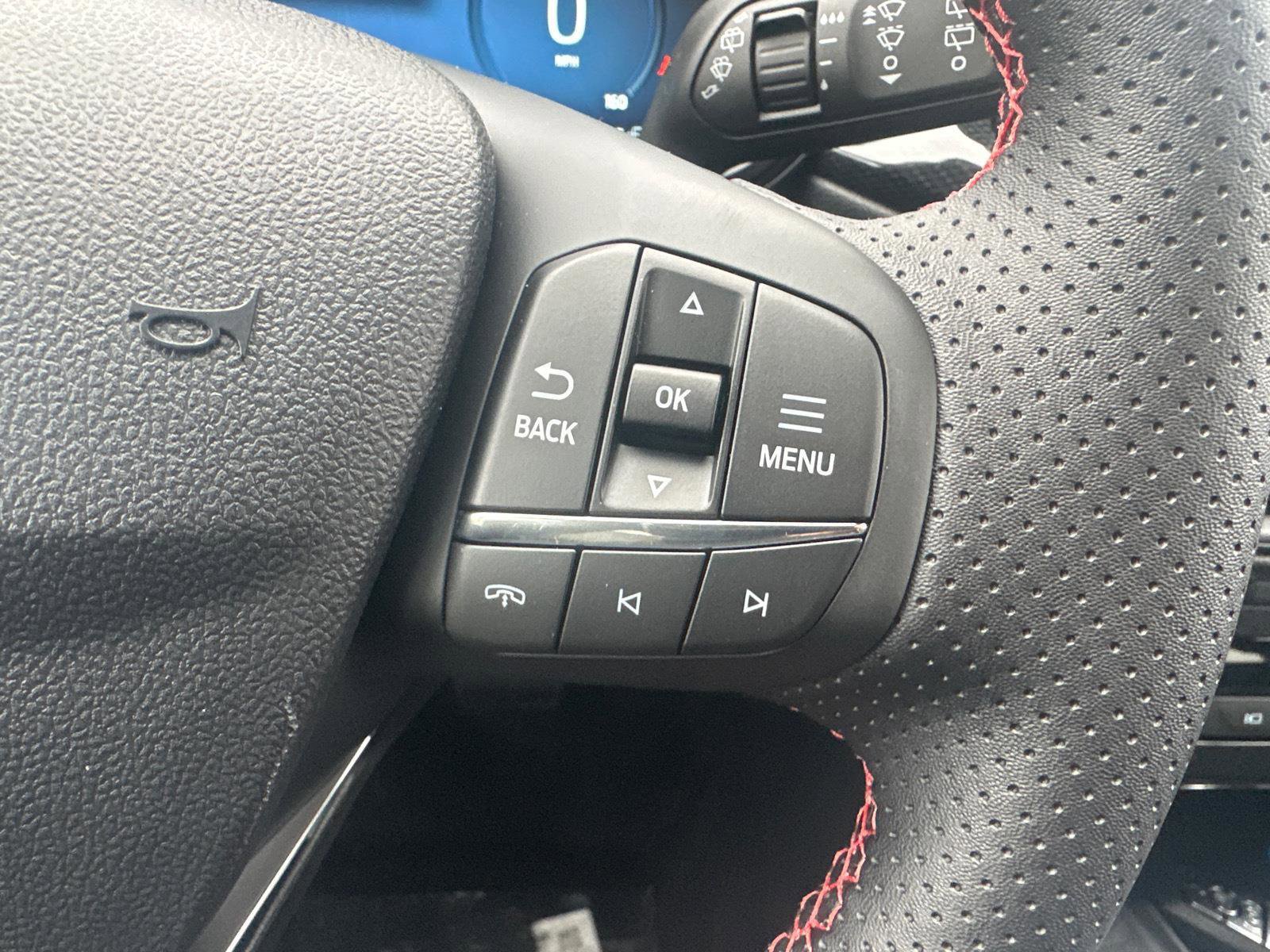 New 2026 Ford Escape ST-Line Select w/ Tech Pack #2 image 20