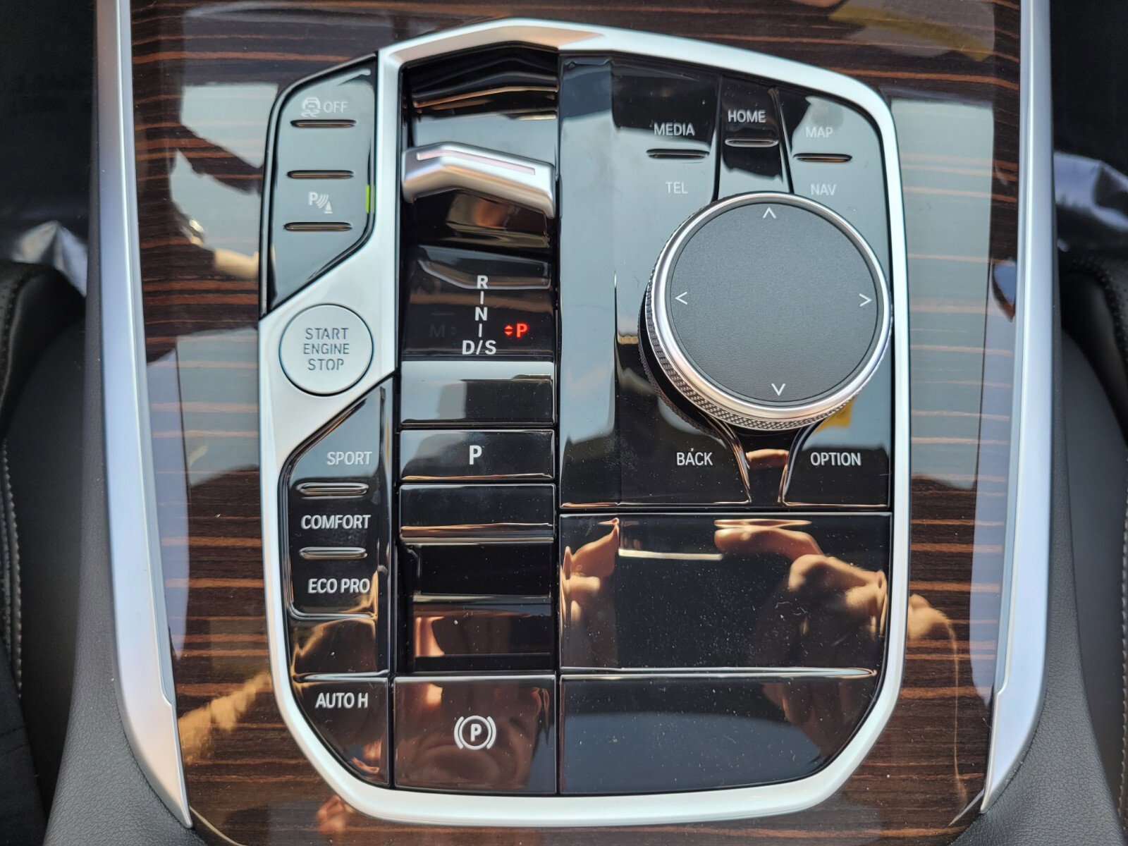 New 2026 BMW X5 sDrive40i image 25