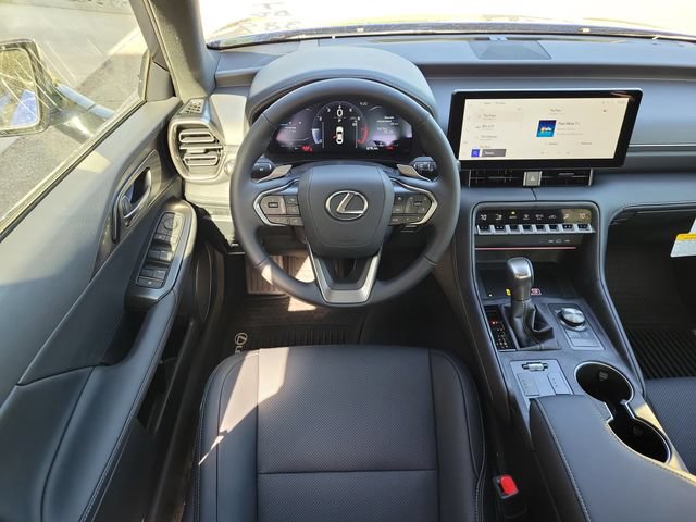 New 2026 Lexus IS 350 F Sport AWD/4WD image 9