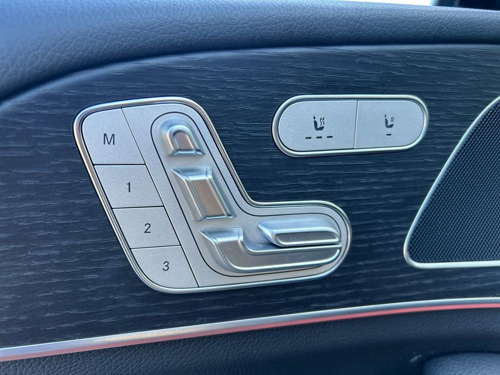 Used 2025 Mercedes-Benz GLE 350 4MATIC image 13