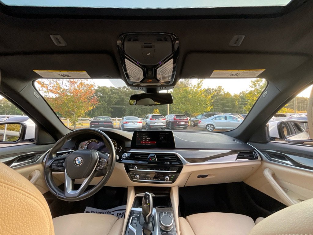 Used 2019 BMW 530i w/ Convenience Package image 19