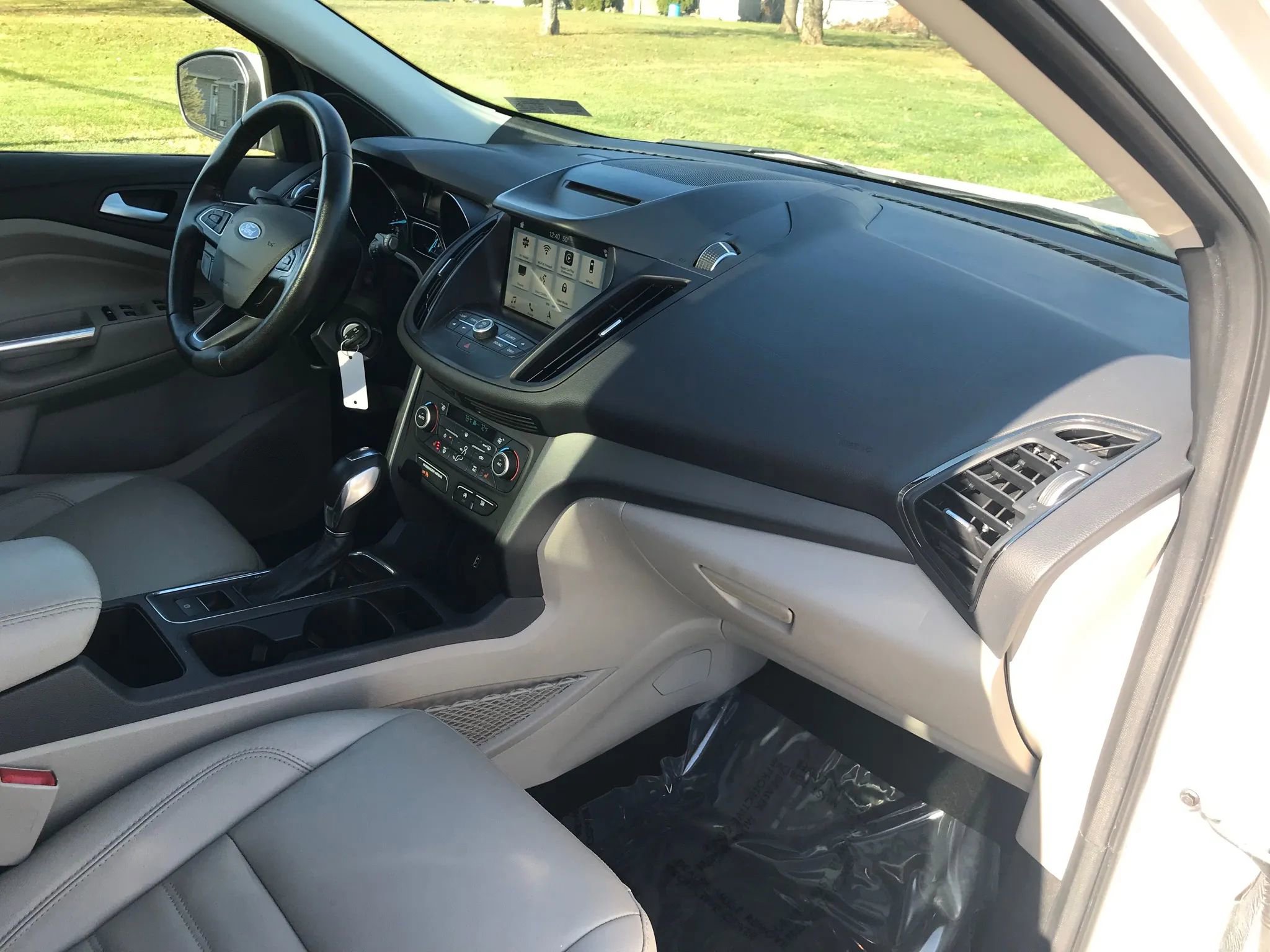 Used 2018 Ford Escape SEL w/ Ford Safe & Smart Package image 46