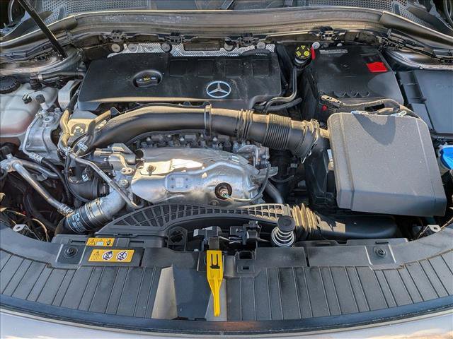 Used 2021 Mercedes-Benz GLA 250 4MATIC image 26